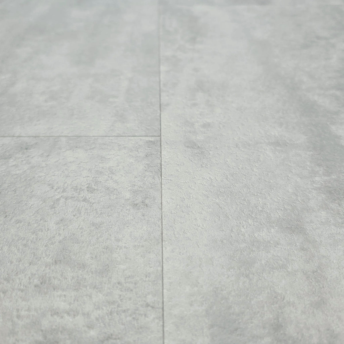 Ro. Design SPC Vinyl cement light  470x940x6mm ink. Tritt